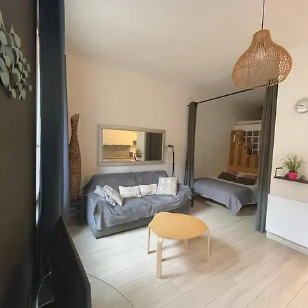 Agreable T2 Avec Baignoire Appartement La Ciotat Buitenkant foto