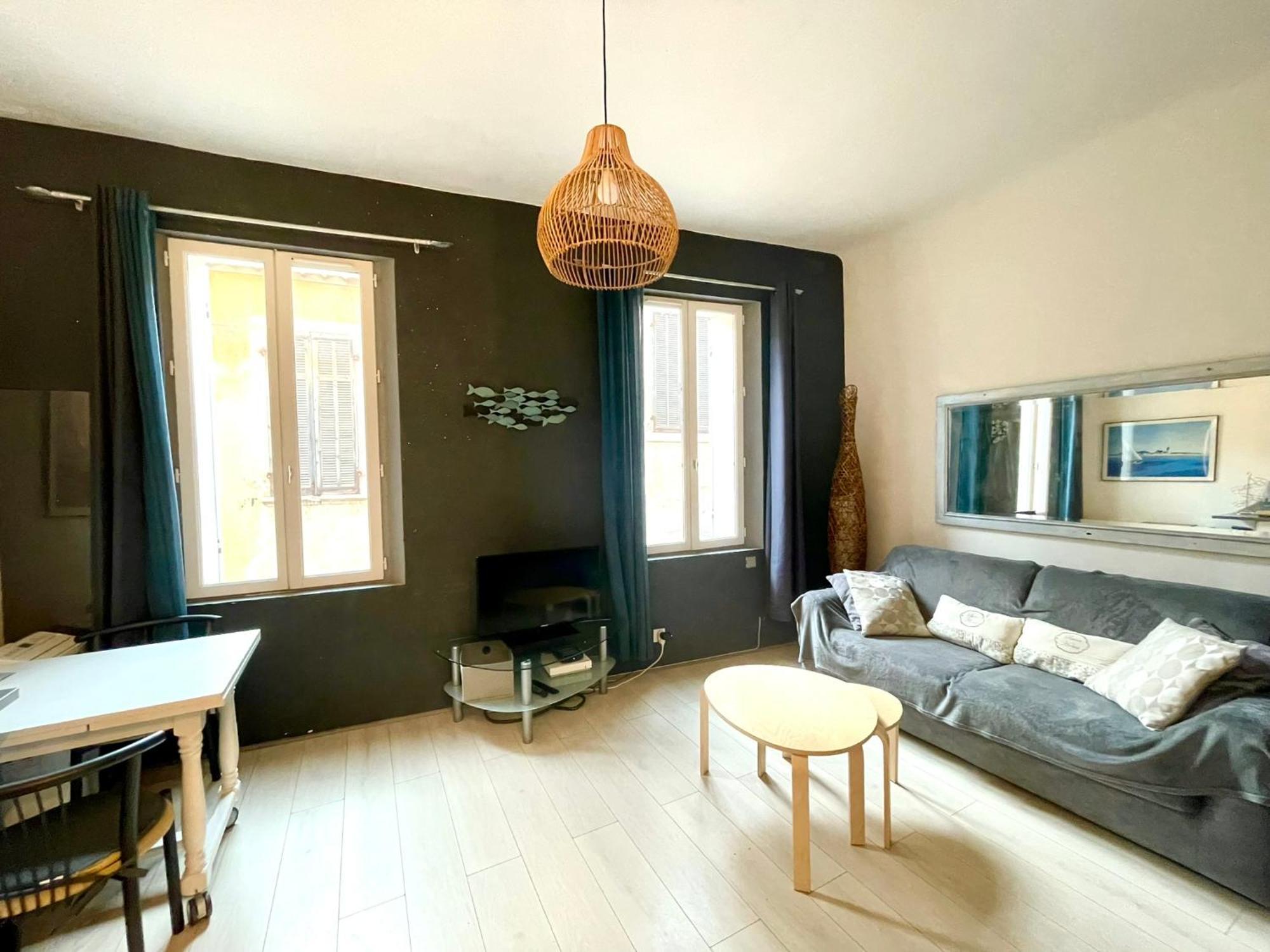Agreable T2 Avec Baignoire Appartement *